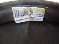 Gene, Martha